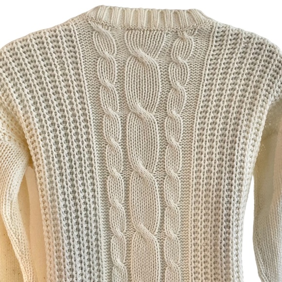 Cabin Fever | Sweater - Picture 10 of 10